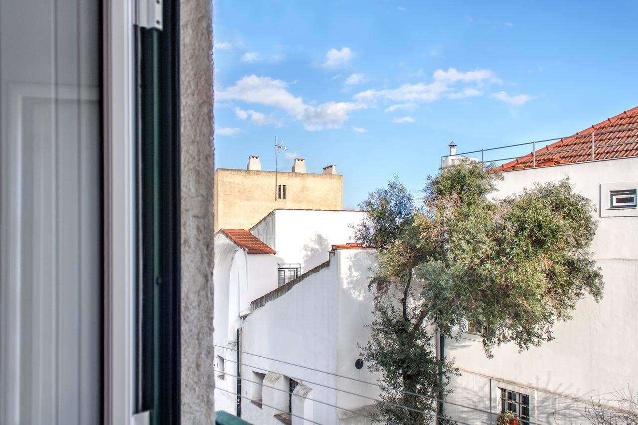 Апартаменты Alfama Lovely Duplex Лиссабон Экстерьер фото